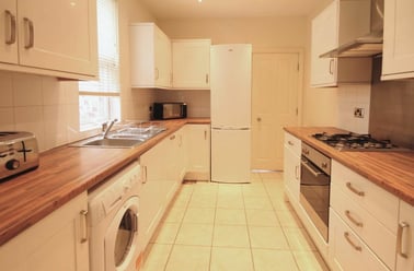 Myrtle Grove, Jesmond, Newcastle - Image 2